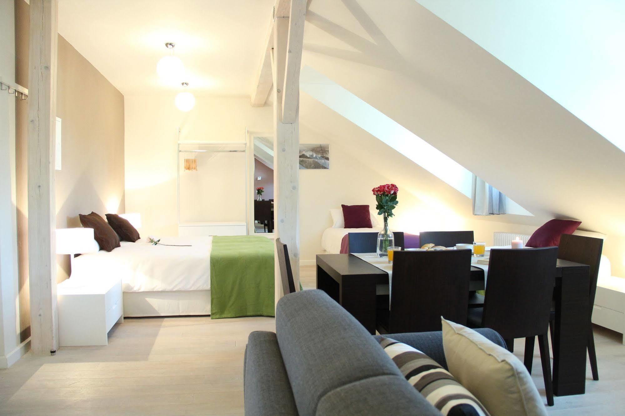 Central Prague Apartments Esterno foto